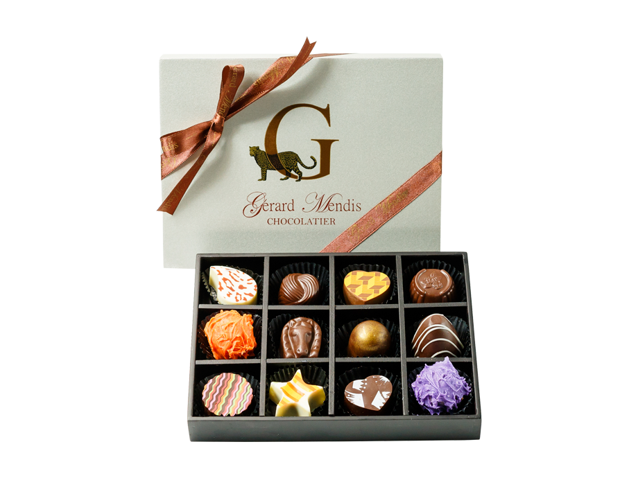 12 PIECE CLASSIC WOODEN CHOCOLATE BOX (SILVER)